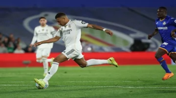 ريال مدريد يعزز صدارته ويزيد الضغوط على برشلونة قبل مواجهة الكلاسيكو